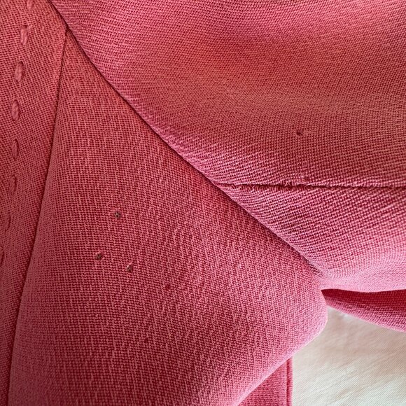 100% Silk Pink Blazer With Pearly Bling Buttons - Picture 9 of 12